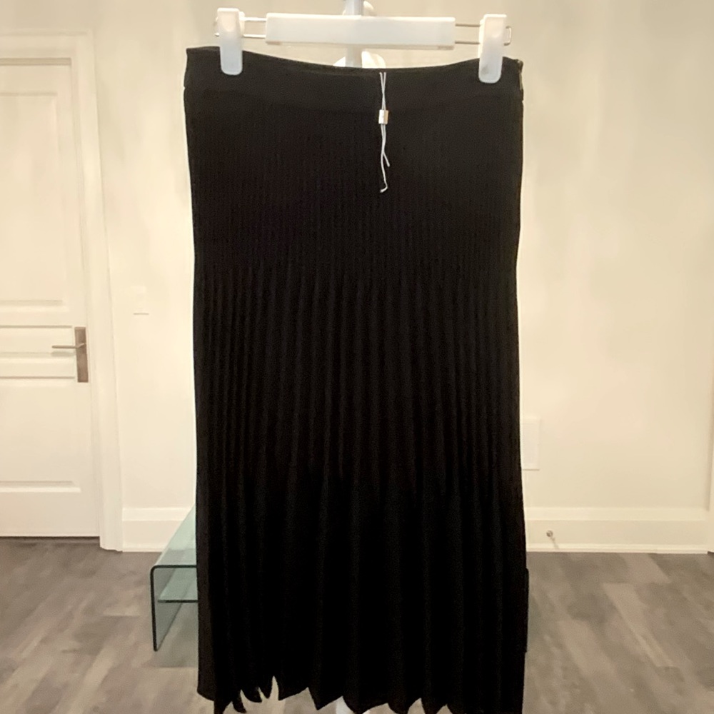 BOSS pleats below the knee slip skirt (midi) brand new, too big and not my style